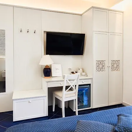 Otel Calanca 3*