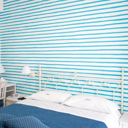 Calanca Otel 3*