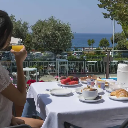Otel Calanca Marina di Camerota