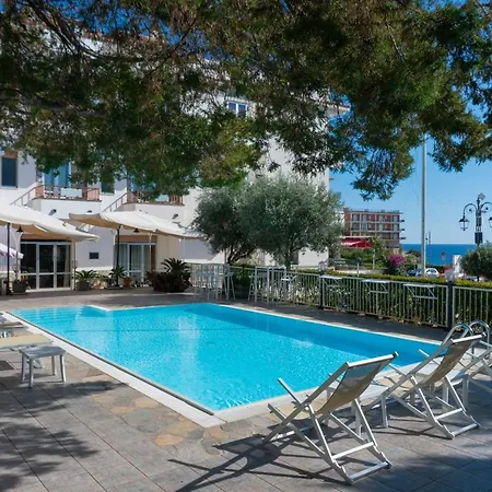 Calanca Otel