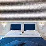 Hotel Calanca 3*