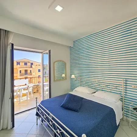 Hotel Calanca 3*