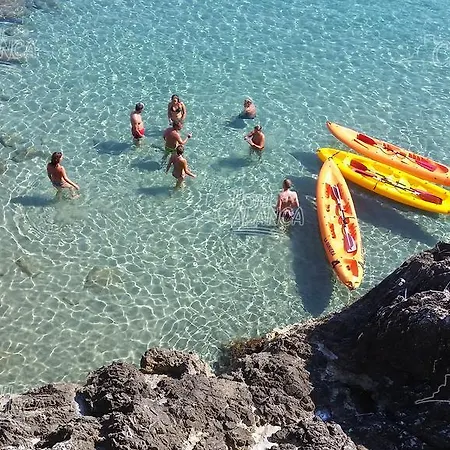 מלון Calanca 3*